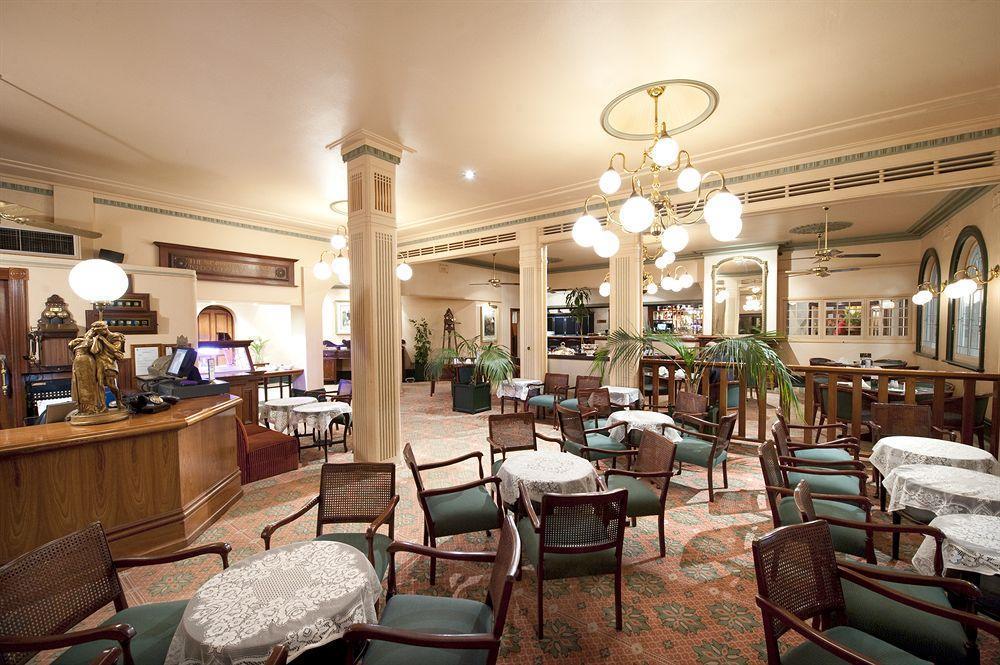 The Rose Hotel & Motel Банбъри Екстериор снимка